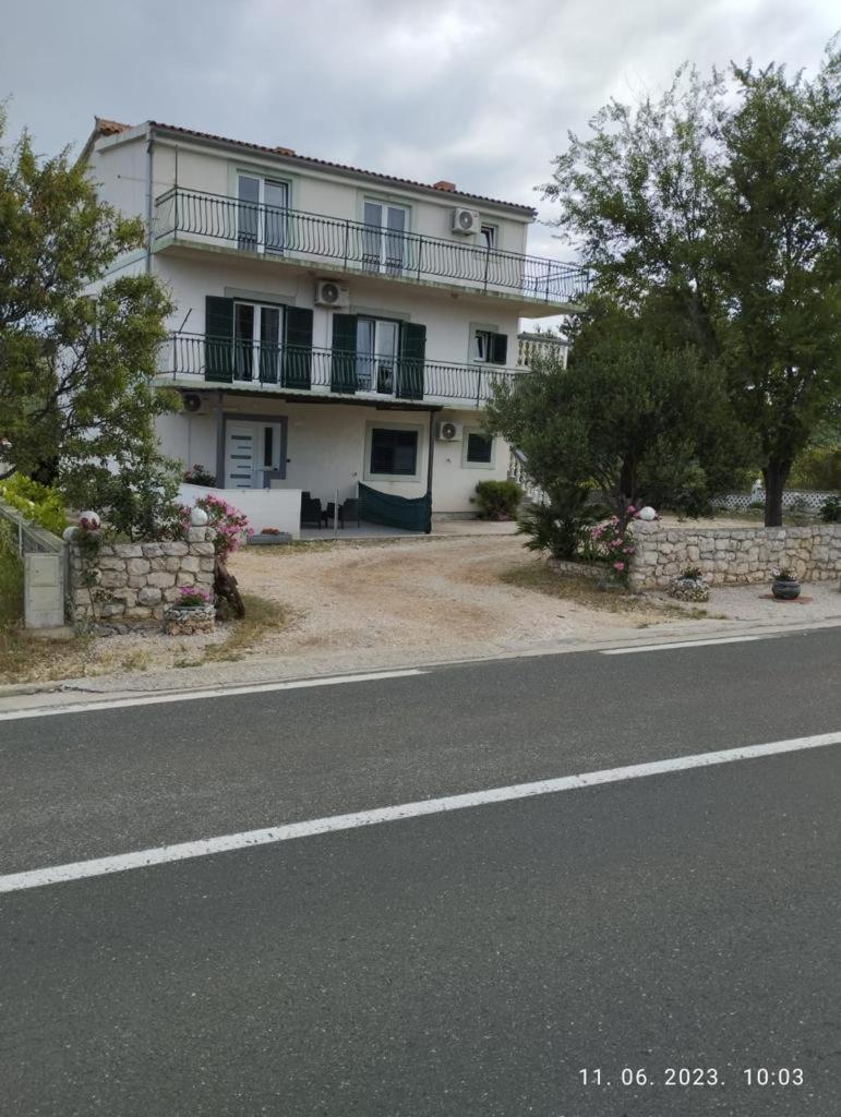 Appartement Luka III à Šibenik Extérieur photo